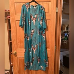 Cow and floral duster size M
